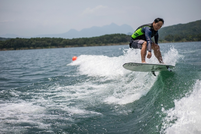 Wakesurf 0413