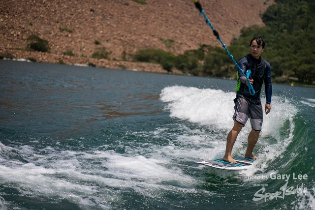 Wakesurf 0416