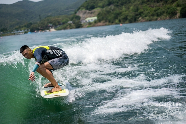 Wakesurf 0434