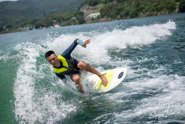 Wakesurf 0436