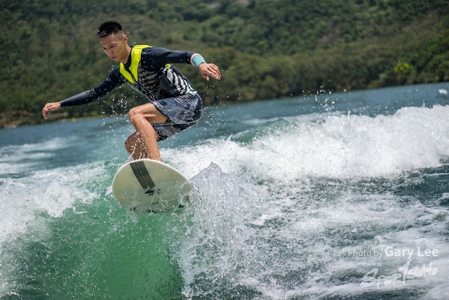 Wakesurf 0437