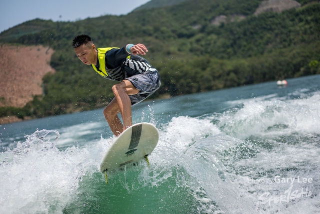 Wakesurf 0440