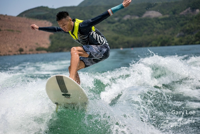 Wakesurf 0445