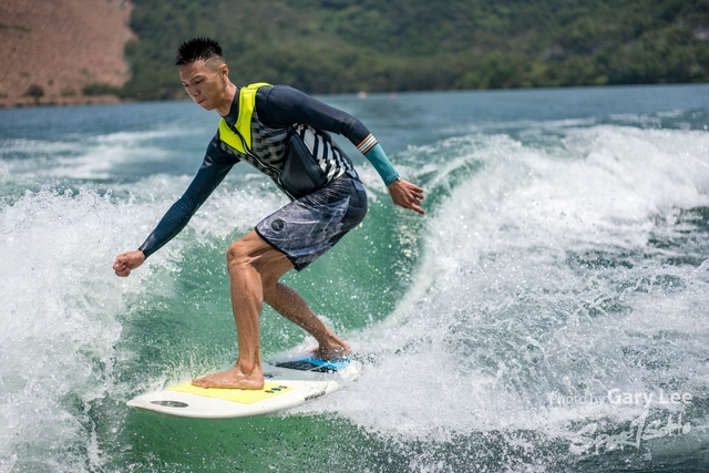 Wakesurf 0449