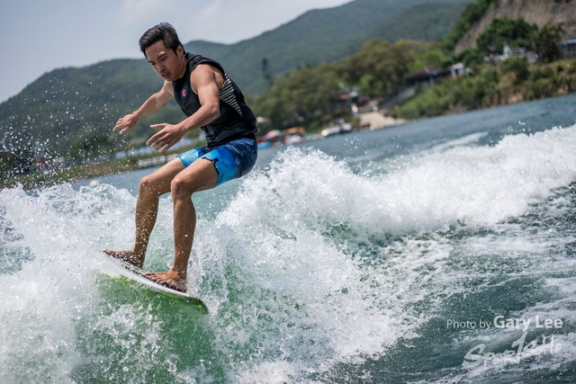 Wakesurf 0456