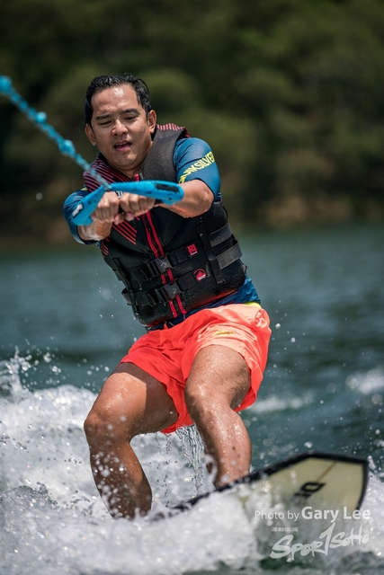 Wakesurf 0481