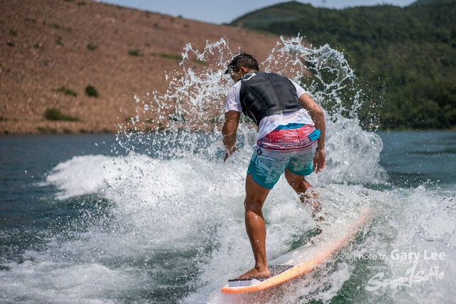 Wakesurf 0526