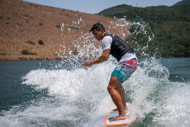 Wakesurf 0527