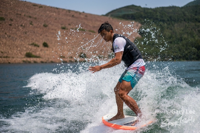 Wakesurf 0528