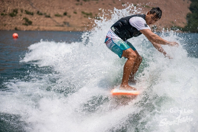Wakesurf 0534