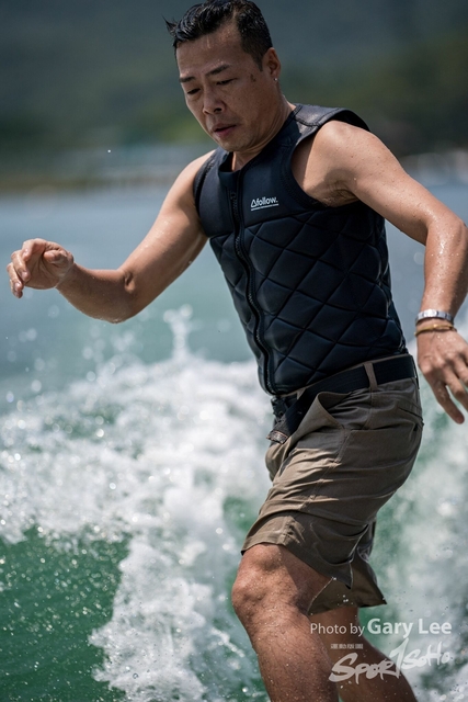 Wakesurf 0542