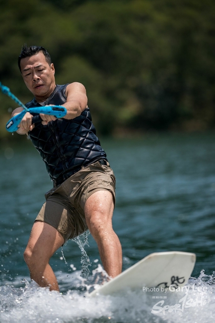 Wakesurf 0546