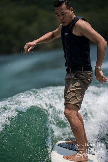 Wakesurf 0548