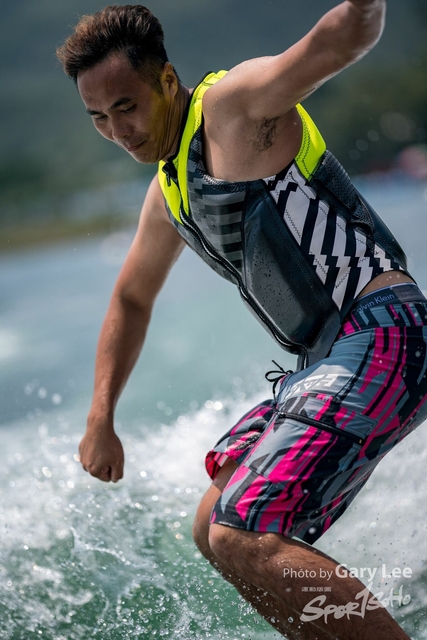 Wakesurf 0556