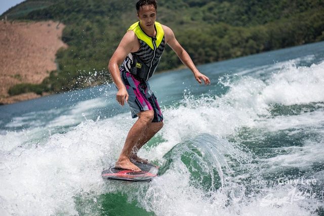 Wakesurf 0567
