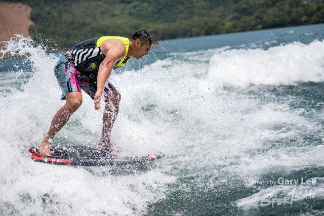 Wakesurf 0574