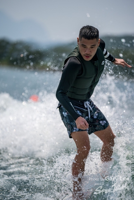 Wakesurf 0631