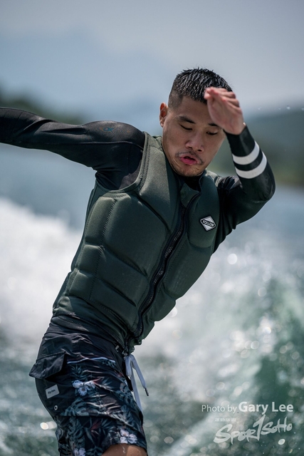 Wakesurf 0632