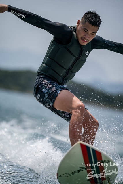 Wakesurf 0636