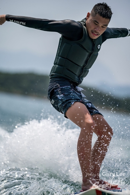 Wakesurf 0637