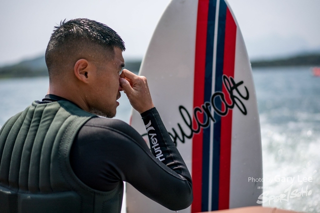 Wakesurf 0640