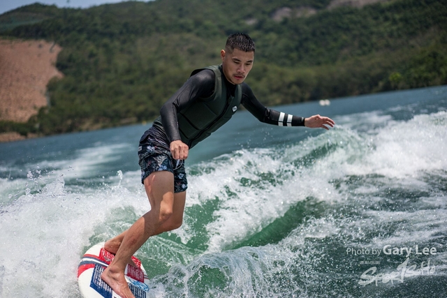 Wakesurf 0643