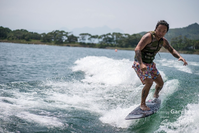 Wakesurf 0649