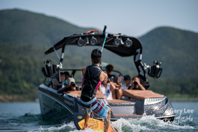 Wakesurf 0738