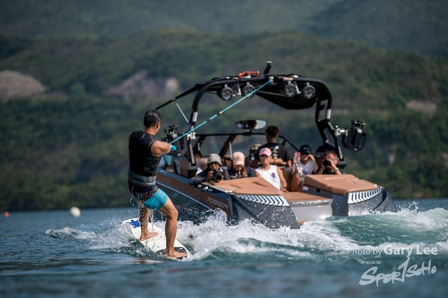 Wakesurf 0758