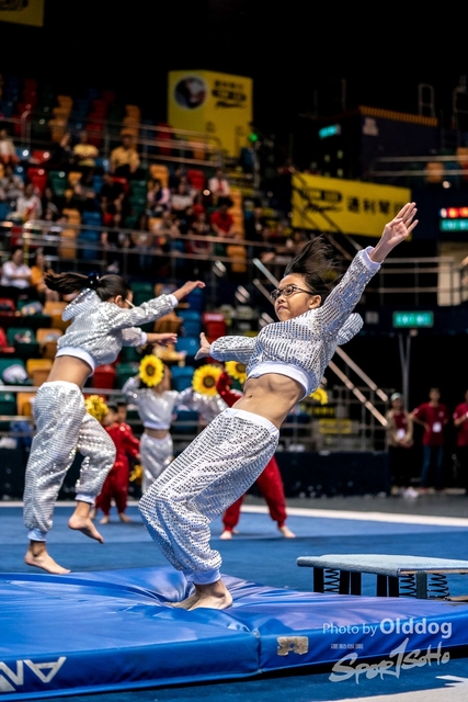 Gymnastics-547