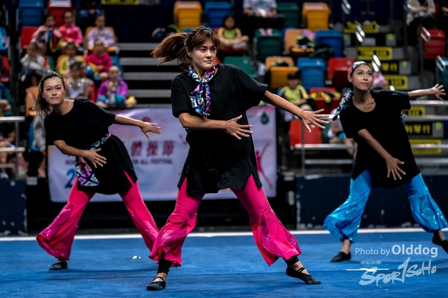 Gymnastics-572