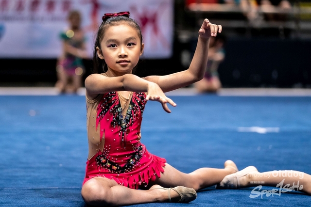 Gymnastics-611