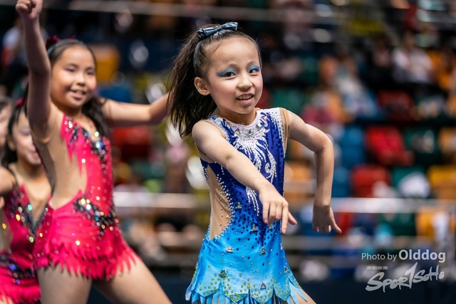 Gymnastics-619