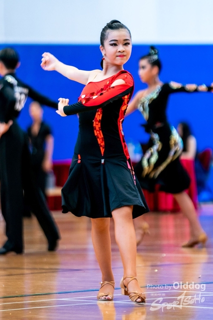 SportDance-71