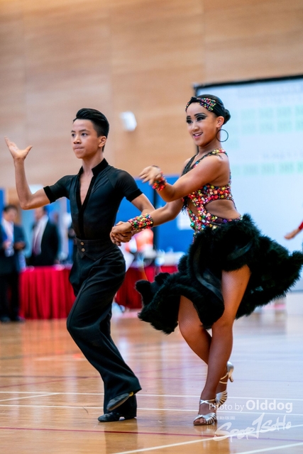 SportDance-121