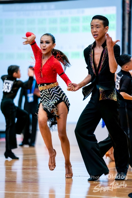 SportDance-173