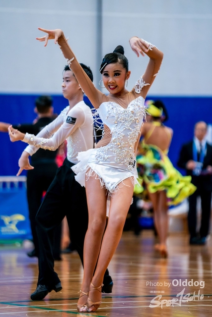 SportDance-196
