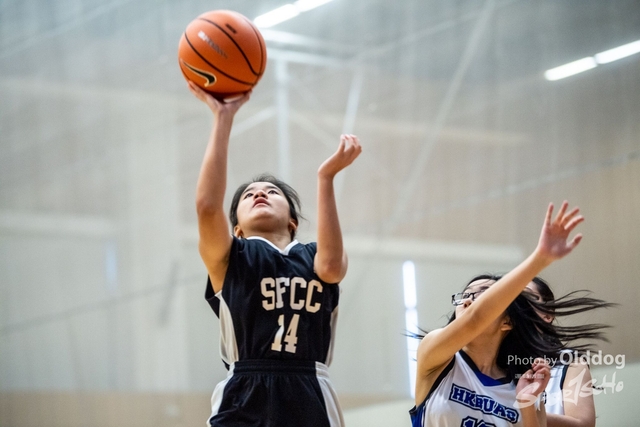 28Basketball-15