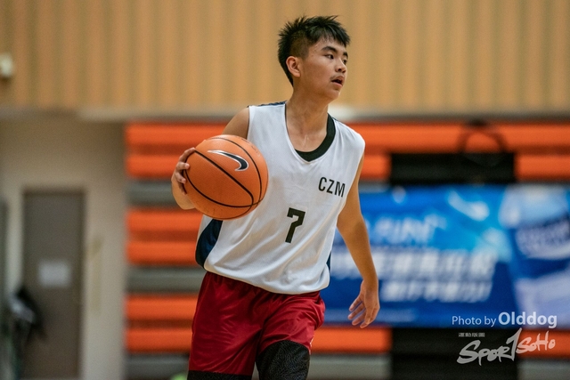 27Basketball-105