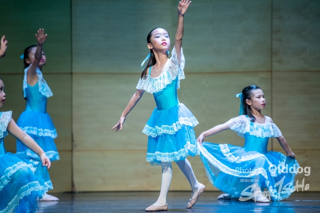 Dance-75