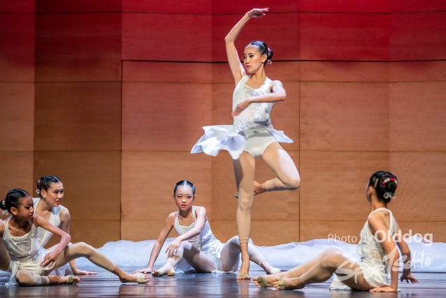 Dance-108