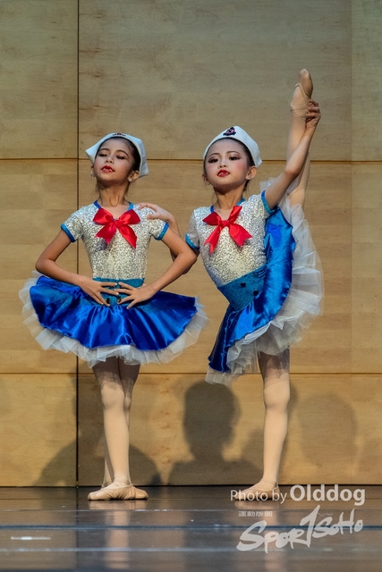 Dance-142