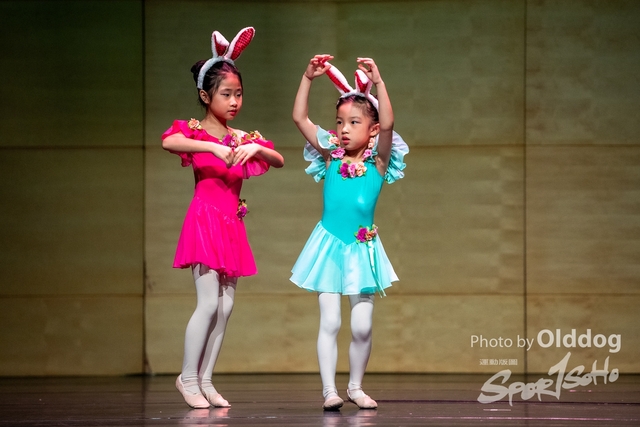 Dance-164