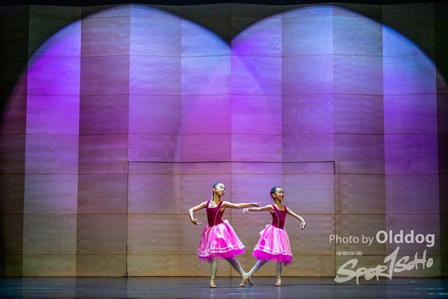 Dance-170