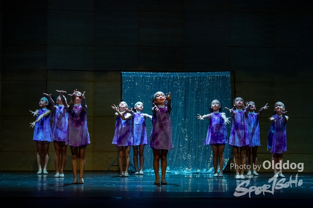Dance-172