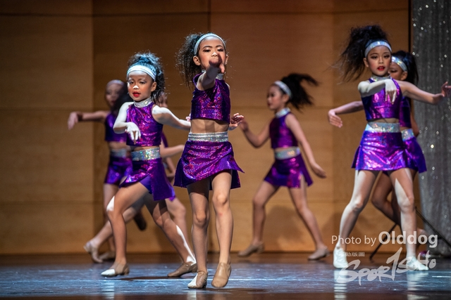 Dance-175