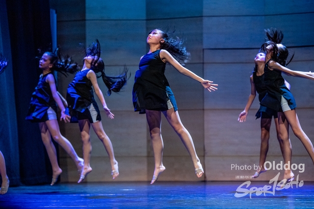 Dance-211