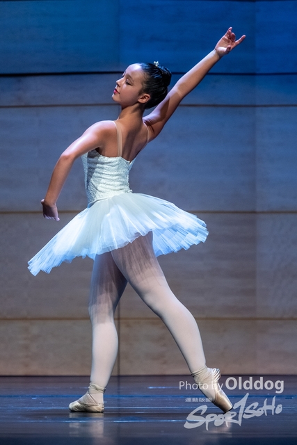 Dance-359