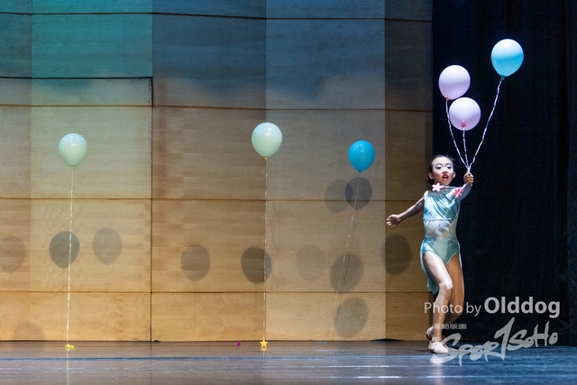 Dance-558