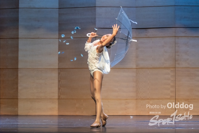 Dance-563